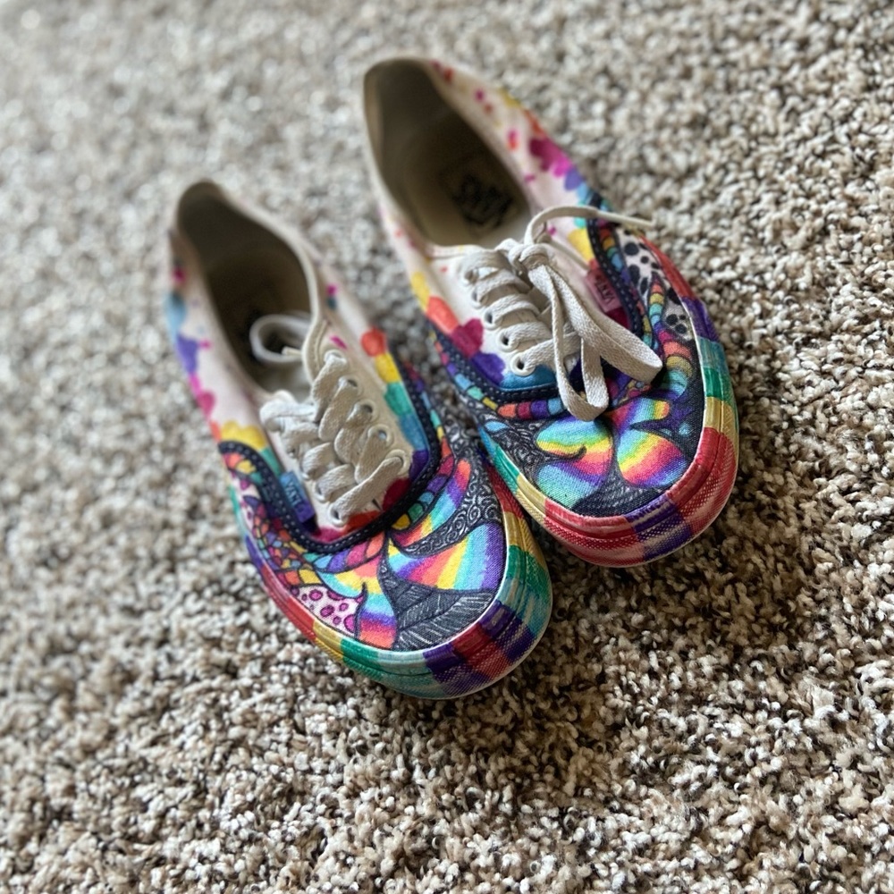 VANS Original Authentic Shoe: Size: 8
